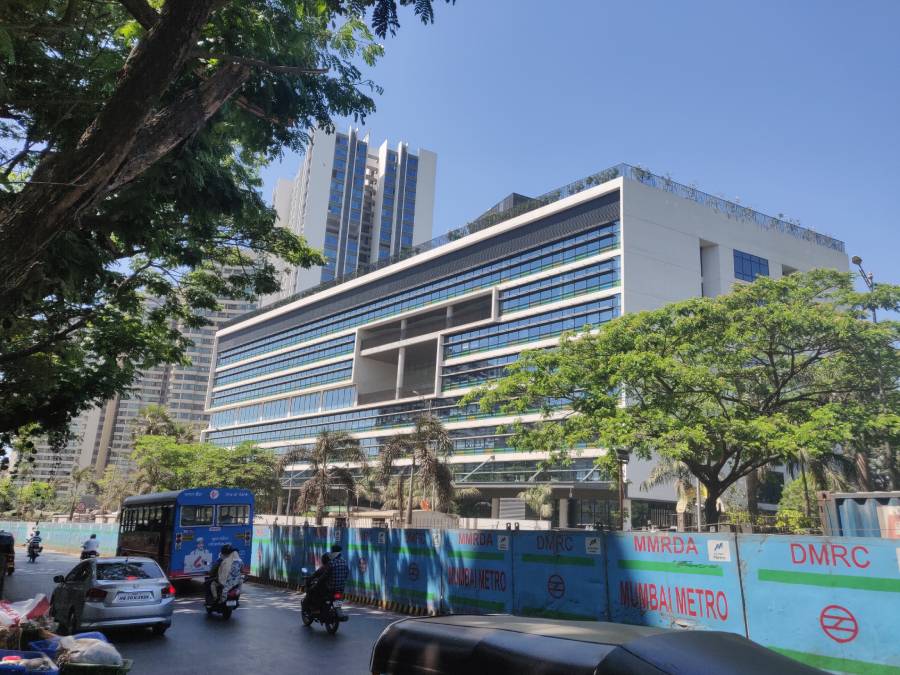 Oberoi International School