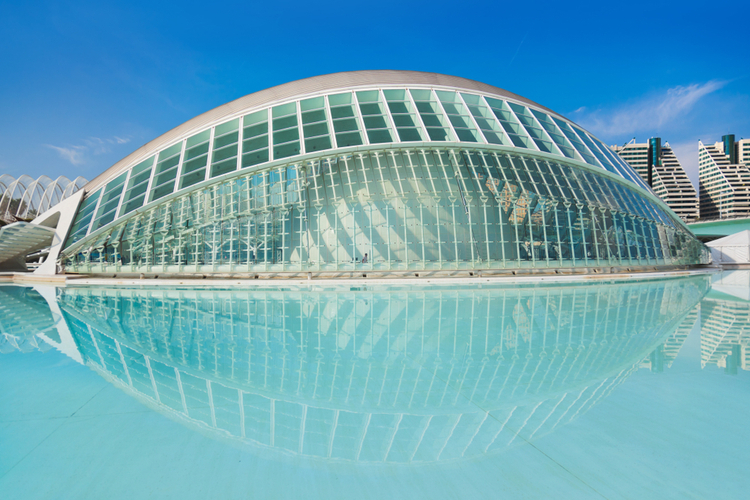 Low-E Glass for Energy-Efficiency