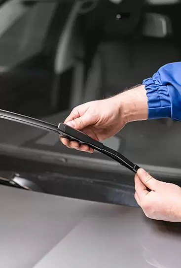 Wiper Blade Check & Replacement Wiper Blade Check & Replacement